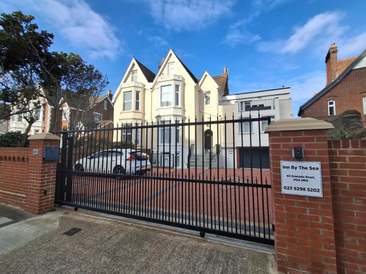 Inn By The Sea, Portsmouth - En Suite Rooms With Or Without Sea View, Onsite Ev 22Kw Exteriör bild